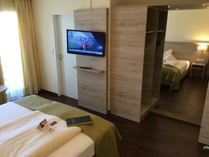 thumbnail: Room amenity