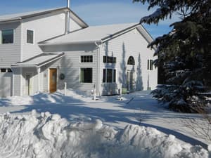 thumbnail: Exterior