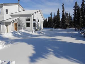 thumbnail: Exterior