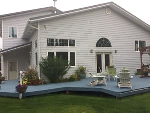 thumbnail: Sundeck