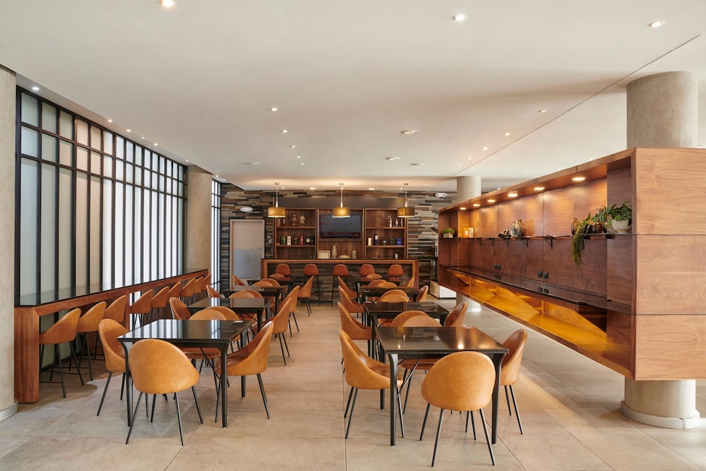 Restaurant-cafeteria