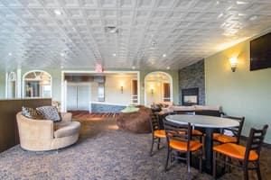 thumbnail: Breakfast area