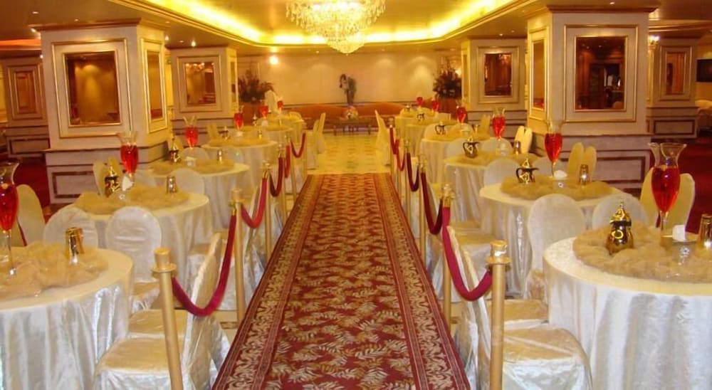 Restaurant-cafeteria