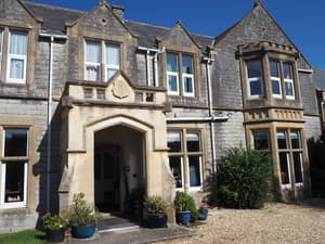 thumbnail: Exterior