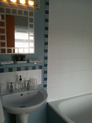 thumbnail: Bathroom