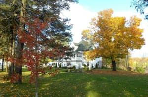 thumbnail: Front of property