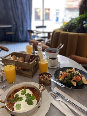 thumbnail: Breakfast meal