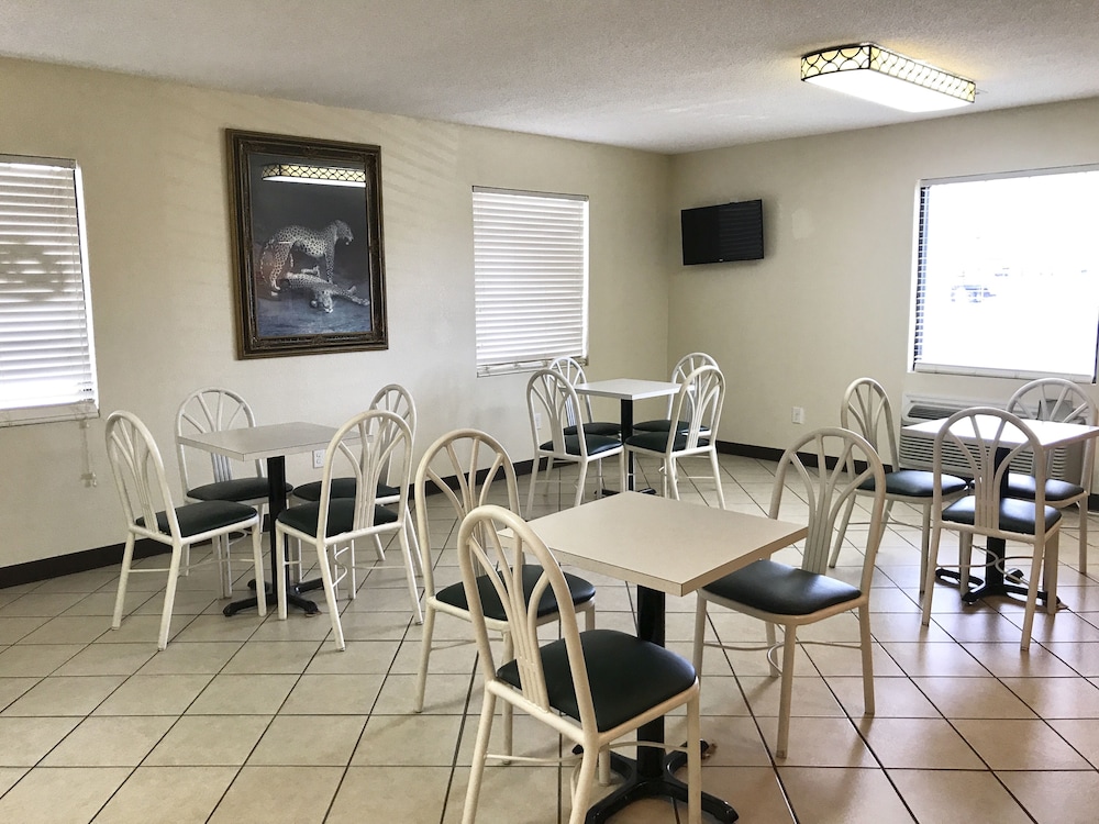 Restaurant-cafeteria