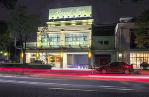 thumbnail: Front of property - evening/night