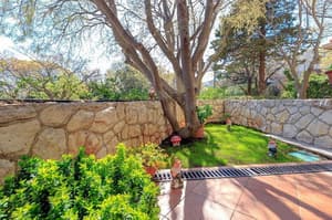 thumbnail: Garden