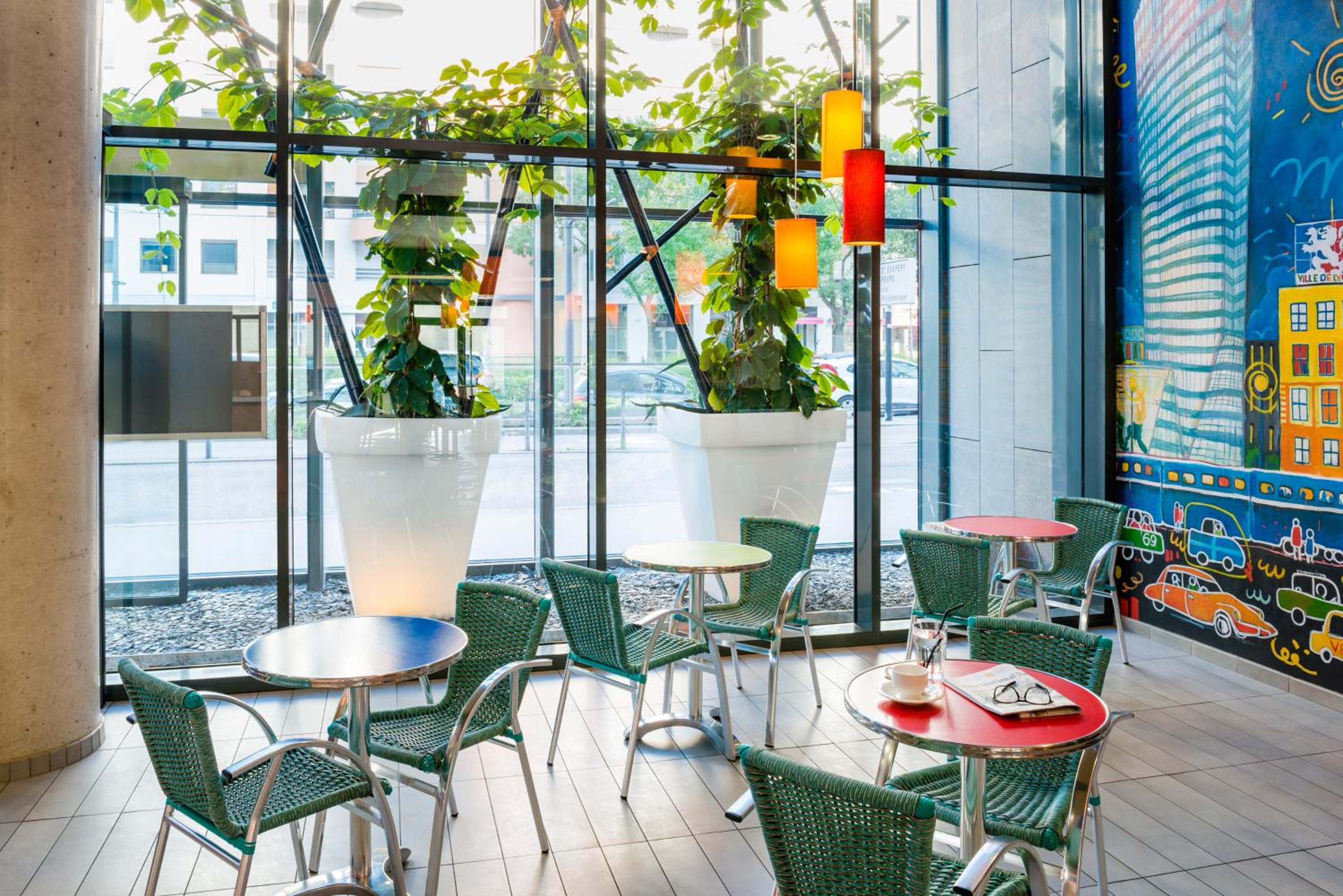 Restaurant-cafeteria