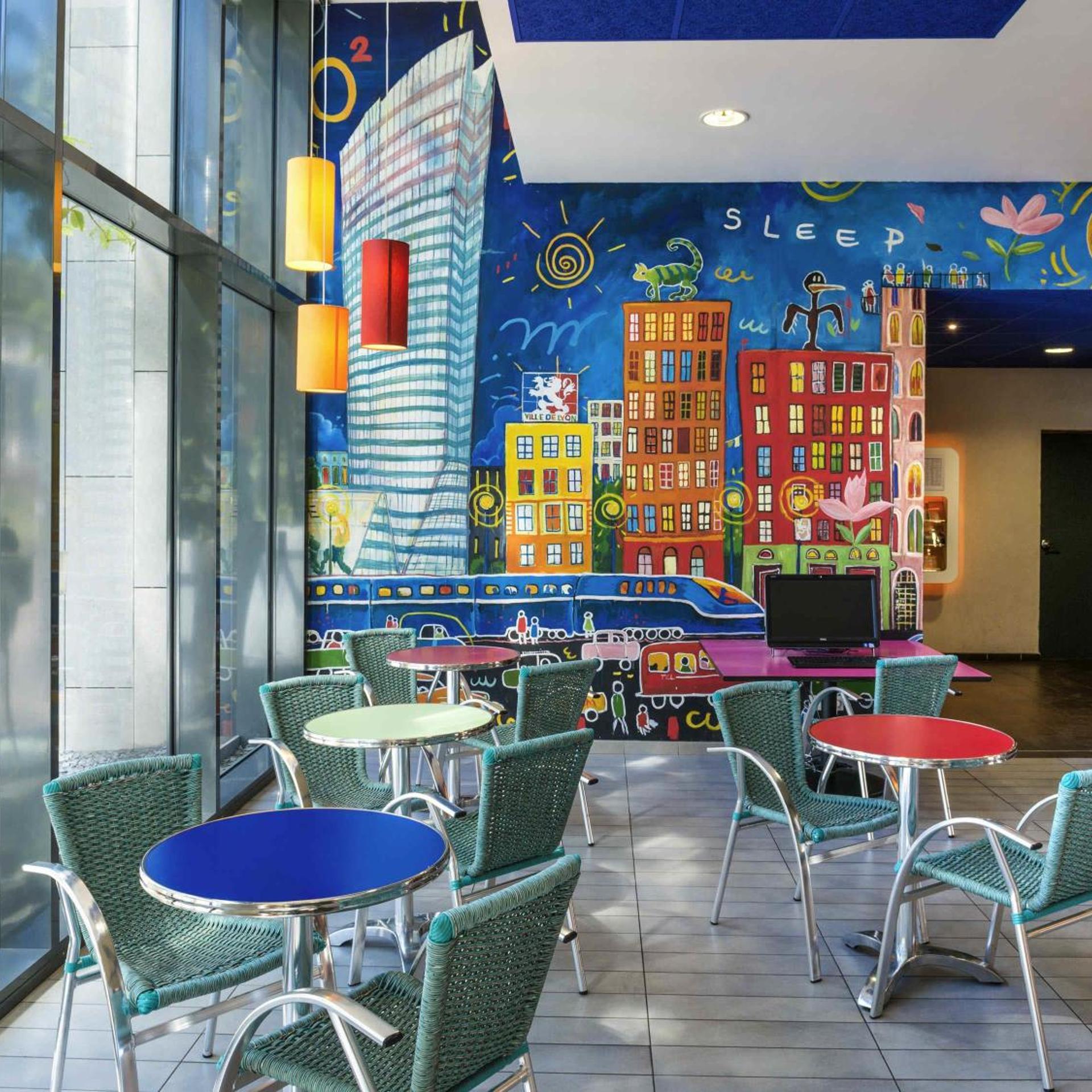 Restaurant-cafeteria