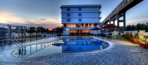 thumbnail: Exterior
