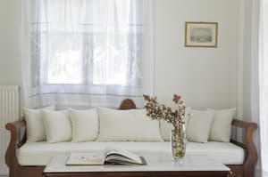 thumbnail: Living area