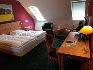 thumbnail: Room