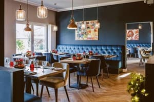thumbnail: Restaurant