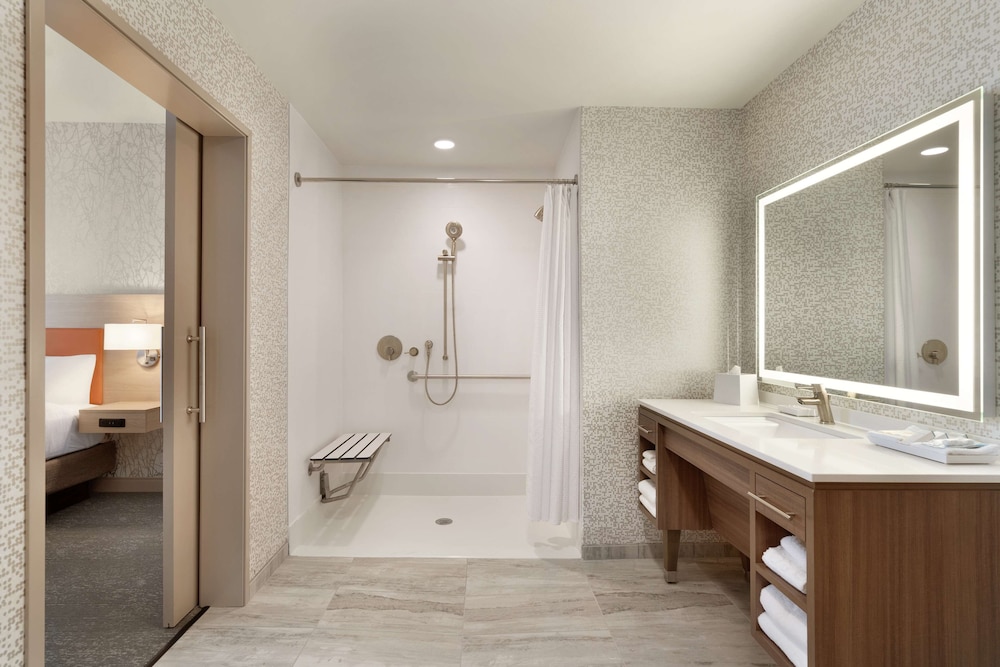 Bathroom shower