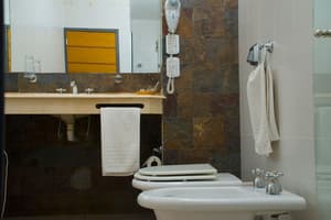 thumbnail: Bathroom