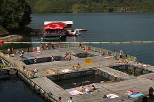 thumbnail: Sundeck
