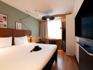 thumbnail: Room