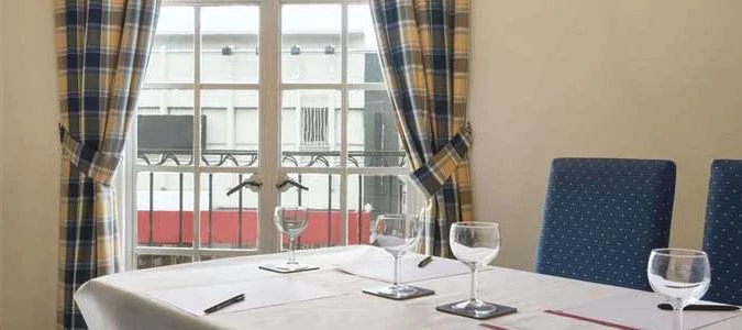 Meeting Room - Balcony