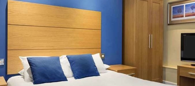 One Double Bed Room