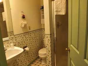 thumbnail: Bathroom