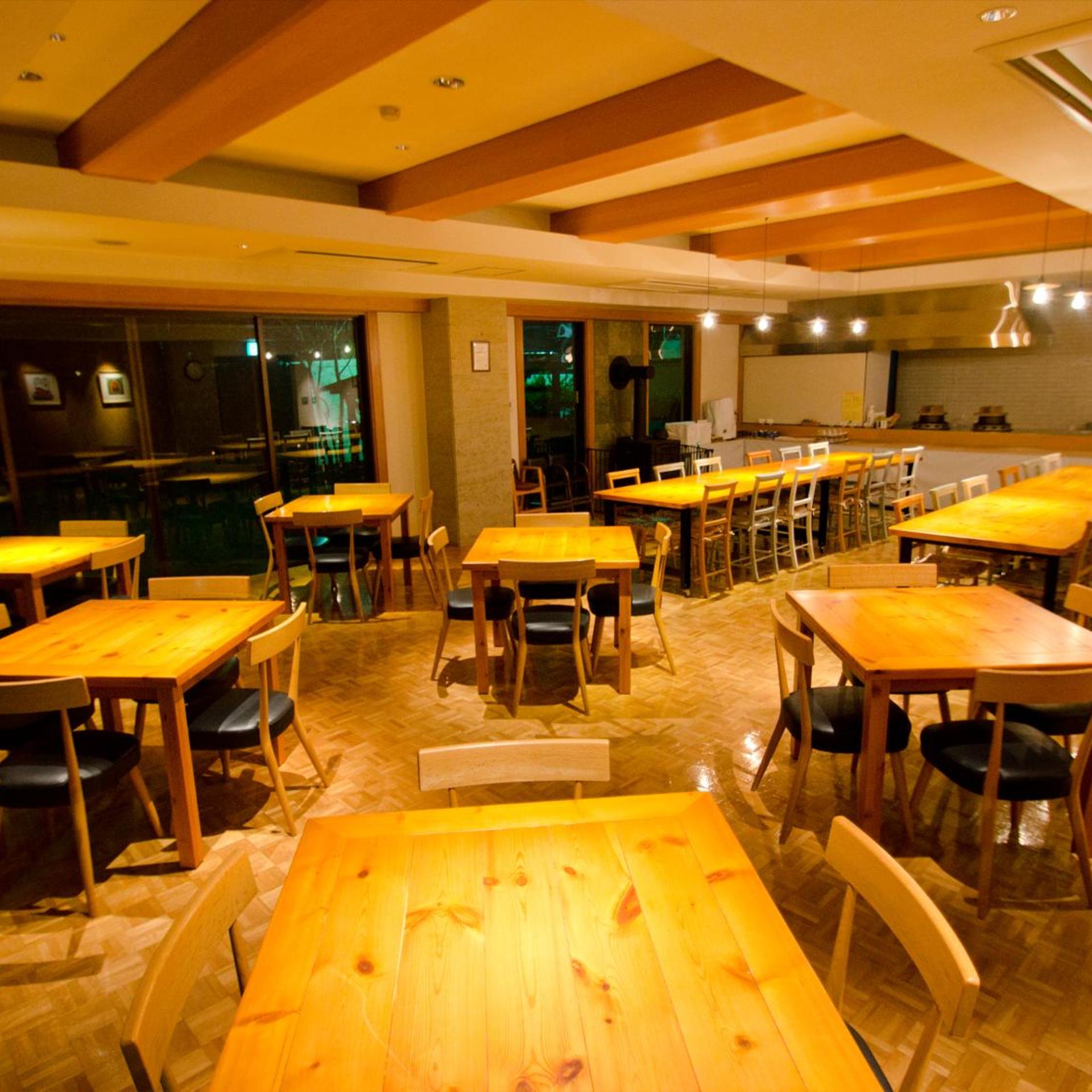 Restaurant-cafeteria