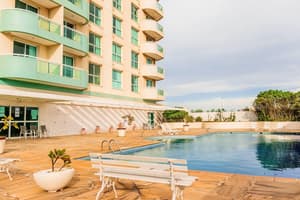 thumbnail: Pool