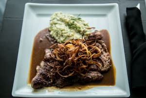 thumbnail: Restaurant