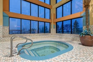 thumbnail: Pool