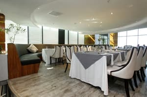 thumbnail: Restaurant