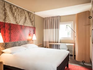 thumbnail: Room