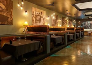 thumbnail: Outdoor dining