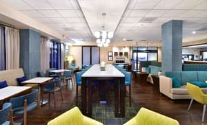 thumbnail: Breakfast area