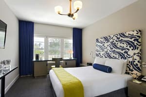 thumbnail: Room