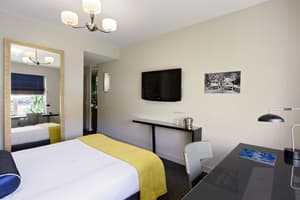 thumbnail: Room