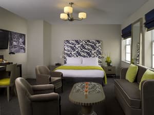 thumbnail: Room