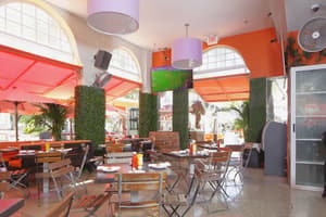 thumbnail: Bar (on property)