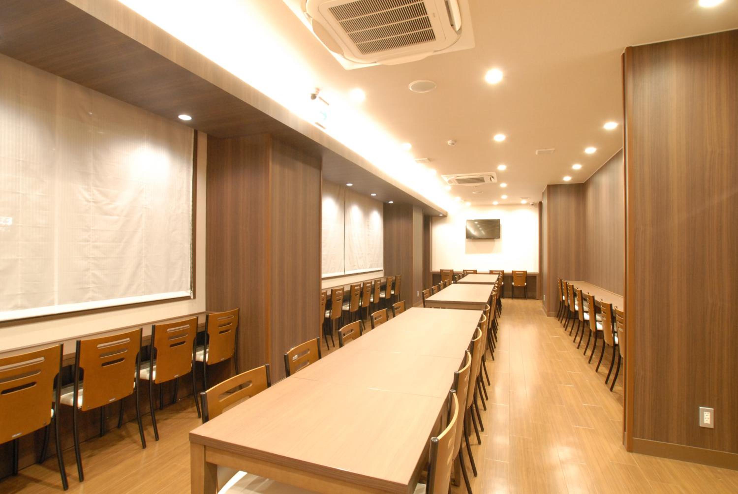 Restaurant-cafeteria