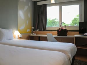 thumbnail: Room
