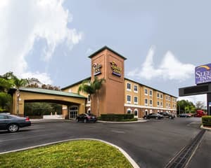 thumbnail: Exterior