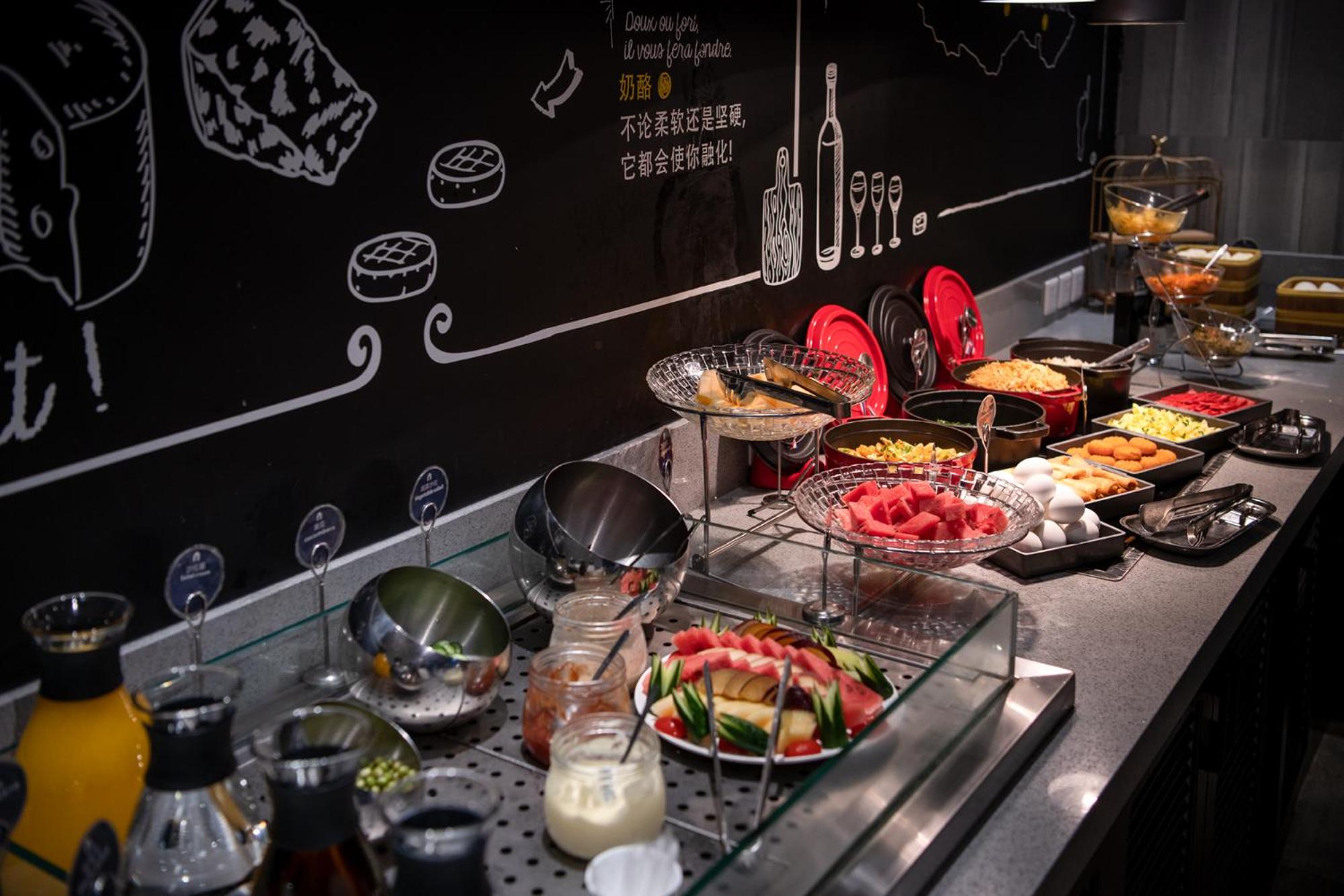 Restaurant-cafeteria