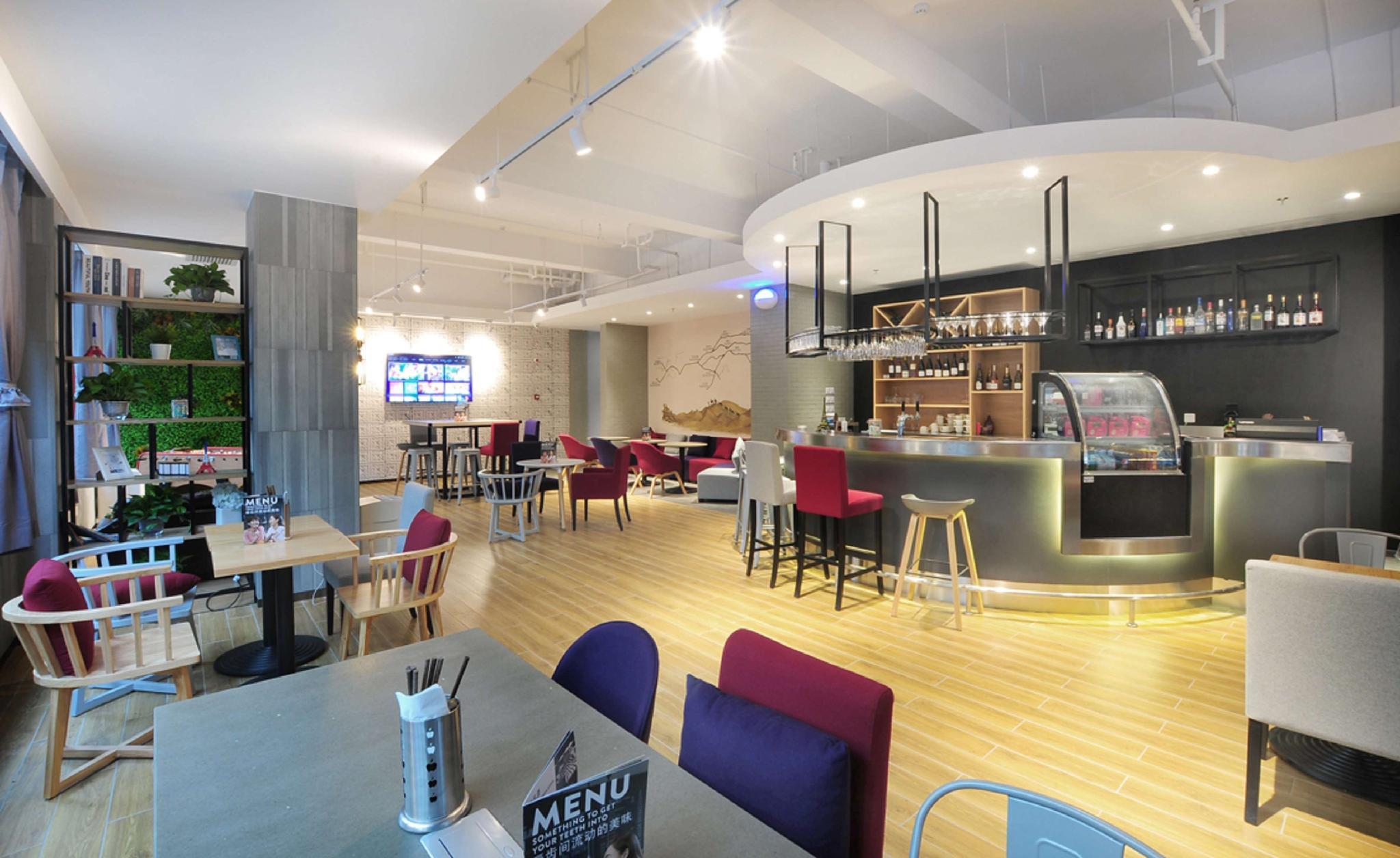 Restaurant-cafeteria