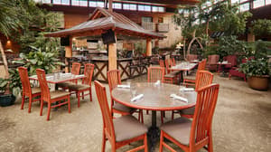 thumbnail: Restaurant