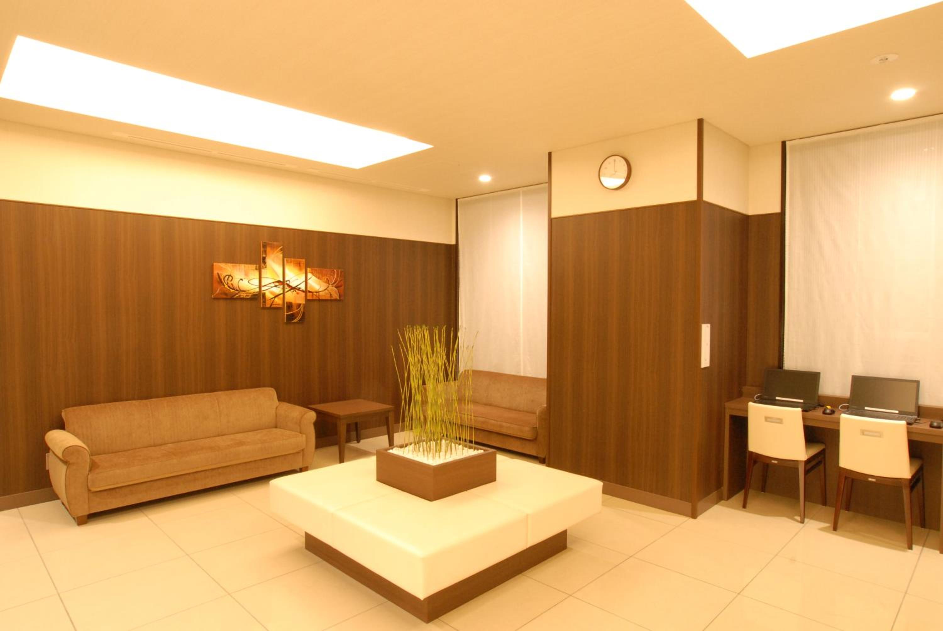 Swimming pool-spa