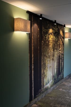 thumbnail: Hallway