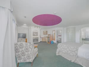 thumbnail: Reception