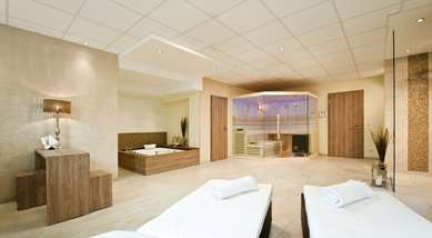 On-Site,Property Amenity,Spa