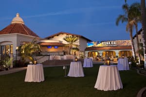 thumbnail: Outdoor banquet area